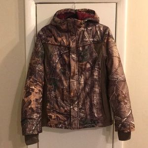 **SOLD**Field & Stream HydroProof Insulated Jacket
